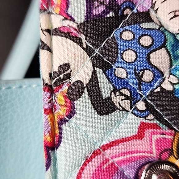 Vera Bradley Mickey Mouse purse - Picture 10 of 15